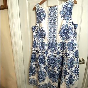 Talbots Blue & White Sleeveless Damask Dress Porcelain Print Sz 16w